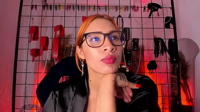 charrlotte quinn online show from 02-14-25, 02:28