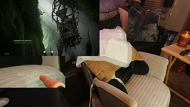 Snapshot of IndiaBlaze chatting on 12-01-25, 02:38 IndiaBlaze online show from 12-01-25, 02:38