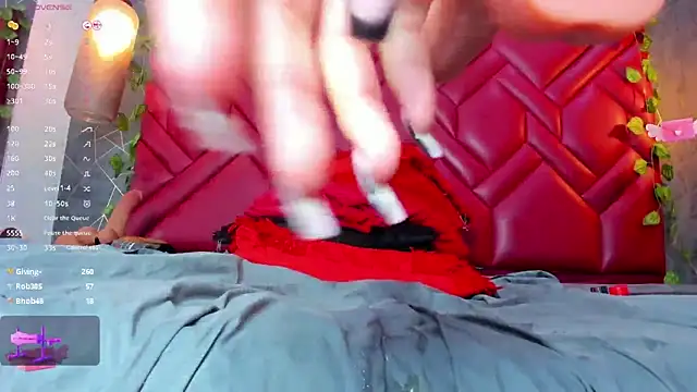 Snapshot of VeronicaLodge23 chatting on 12-13-24, 07:25 VeronicaLodge23 online show from 12-13-24, 07:25