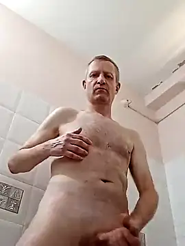 Snapshot of NicoPuma chatting on 03-04-25, 03:33 NicoPuma online show from 03-04-25, 03:33