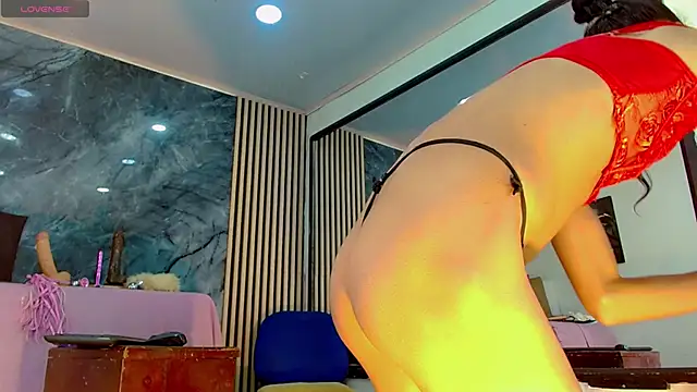 PriscilaRainbow online show from 03-06-25, 08:48