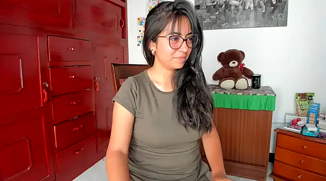 Isabellaa22 1 online show from 01-09-25, 07:18