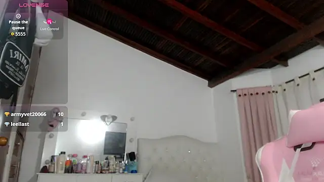 milk cow  online show from 11-08-25, 05:18