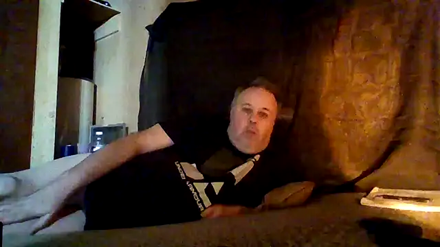 Nightshade7712 online show from 11-07-25, 06:52