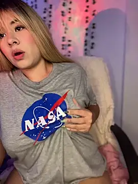 Snapshot of Grecia_21 chatting on 12-26-24, 05:51 Grecia 21 online show from 12-26-24, 05:51