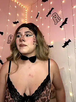 Snapshot of Grecia_21 chatting on 10-24-25, 07:10 Grecia 21 online show from 10-24-25, 07:10