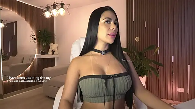 AnnaTaylor1 online show from 02-10-26, 09:30