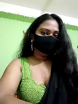 Snapshot of Idhika_Paul chatting on 02-03-25, 11:42 Idhika Paul online show from 02-03-25, 11:42