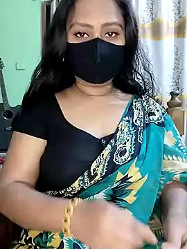 Snapshot of Idhika_Paul chatting on 02-06-25, 05:40 Idhika Paul online show from 02-06-25, 05:40