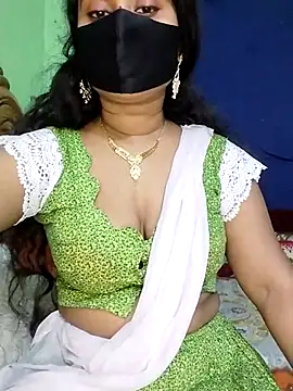 Snapshot of Idhika_Paul chatting on 02-11-25, 03:51 Idhika Paul online show from 02-11-25, 03:51