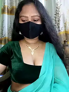 Snapshot of Idhika_Paul chatting on 02-17-25, 06:48 Idhika Paul online show from 02-17-25, 06:48