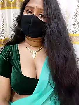 Snapshot of Idhika_Paul chatting on 02-18-25, 12:59 Idhika Paul online show from 02-18-25, 12:59