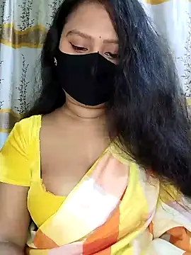 Snapshot of Idhika_Paul chatting on 02-18-25, 09:20 Idhika Paul online show from 02-18-25, 09:20