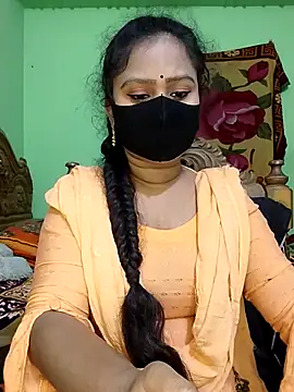 Snapshot of Idhika_Paul chatting on 02-23-25, 08:00 Idhika Paul online show from 02-23-25, 08:00