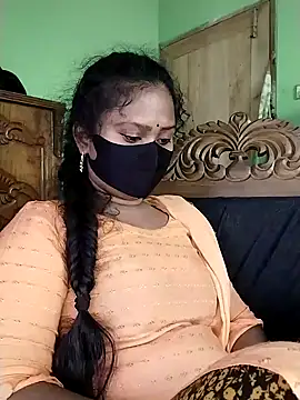 Snapshot of Idhika_Paul chatting on 02-24-25, 05:22 Idhika Paul online show from 02-24-25, 05:22