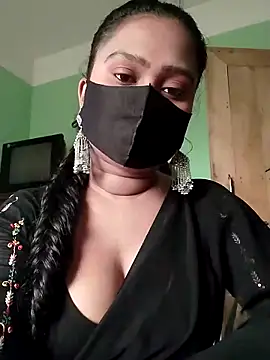 Snapshot of Idhika_Paul chatting on 02-28-25, 10:20 Idhika Paul online show from 02-28-25, 10:20