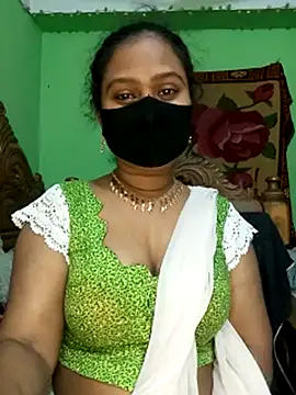 Snapshot of Idhika_Paul chatting on 03-07-25, 02:12 Idhika Paul online show from 03-07-25, 02:12