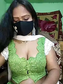 Snapshot of Idhika_Paul chatting on 03-10-25, 09:51 Idhika Paul online show from 03-10-25, 09:51