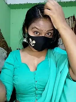 Snapshot of Idhika_Paul chatting on 03-13-25, 06:34 Idhika Paul online show from 03-13-25, 06:34