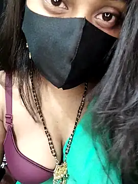 Snapshot of Idhika_Paul chatting on 09-28-25, 10:04 Idhika Paul online show from 09-28-25, 10:04