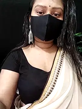 Snapshot of Idhika_Paul chatting on 10-01-25, 05:57 Idhika Paul online show from 10-01-25, 05:57