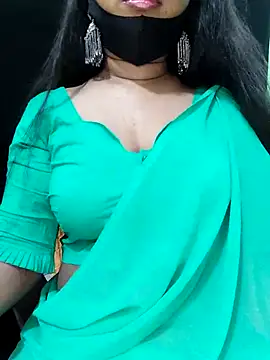 Snapshot of Idhika_Paul chatting on 10-03-25, 03:53 Idhika Paul online show from 10-03-25, 03:53