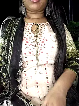 Snapshot of Idhika_Paul chatting on 10-06-25, 04:43 Idhika Paul online show from 10-06-25, 04:43