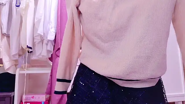 Snapshot of Naachan_ chatting on 02-17-25, 02:26 Naachan  online show from 02-17-25, 02:26