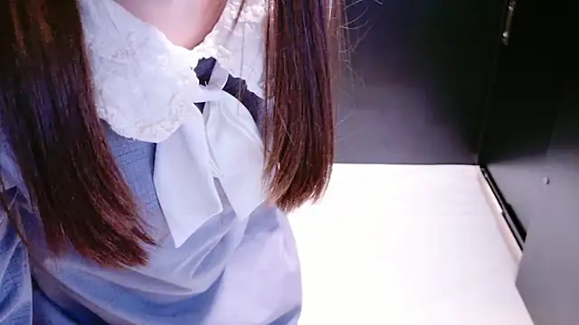 Snapshot of Naachan_ chatting on 03-16-25, 04:12 Naachan  online show from 03-16-25, 04:12