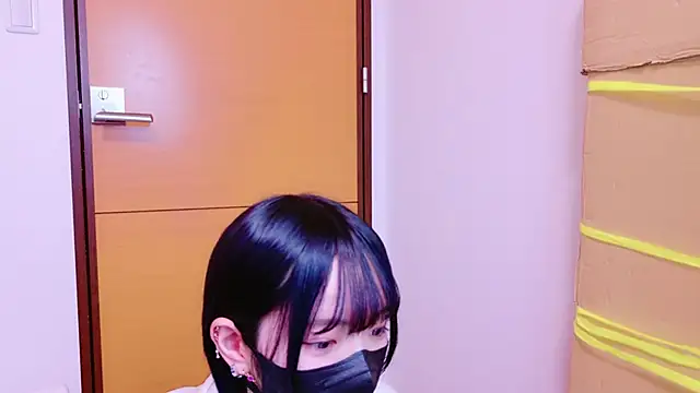 Snapshot of ranran_ch chatting on 01-05-25, 08:22 ranran ch online show from 01-05-25, 08:22