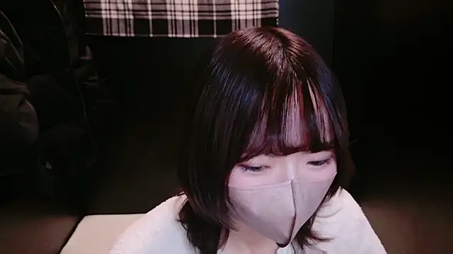 Snapshot of ranran_ch chatting on 02-25-25, 01:09 ranran ch online show from 02-25-25, 01:09