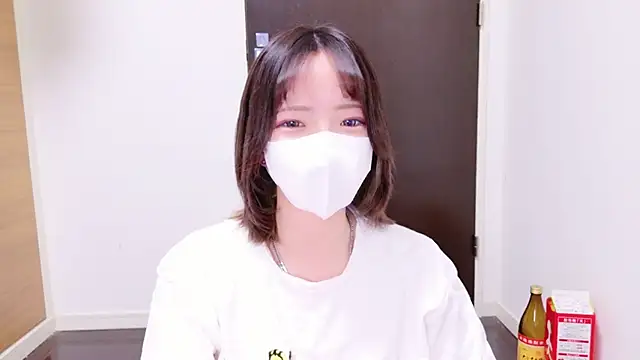 Snapshot of ranran_ch chatting on 09-23-25, 04:15 ranran ch online show from 09-23-25, 04:15