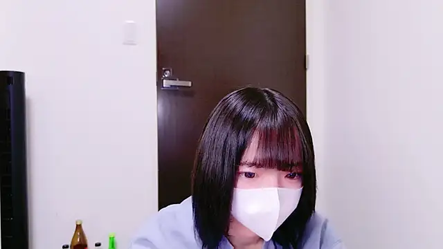 Snapshot of ranran_ch chatting on 11-23-25, 04:34 ranran ch online show from 11-23-25, 04:34