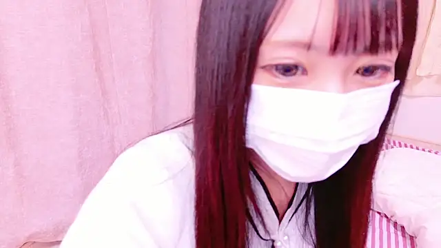 Snapshot of tsumugi_h chatting on 01-05-25, 06:35 tsumugi h online show from 01-05-25, 06:35