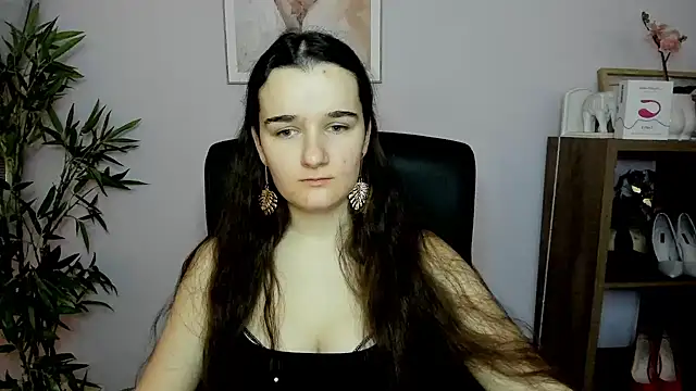 KateDelight online show from 02-01-25, 07:36