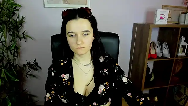 KateDelight online show from 03-22-25, 01:41