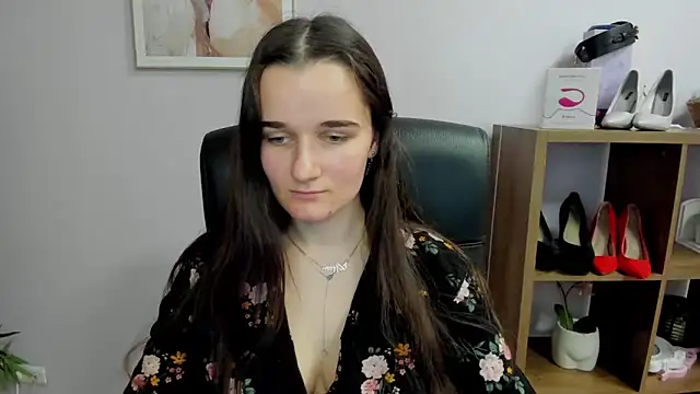 KateDelight online show from 11-30-25, 02:32