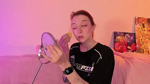 CrystalRey online show from 02-13-25, 04:22