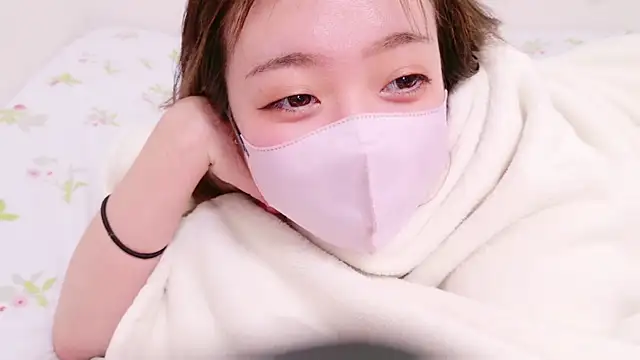 Snapshot of ayu_yu_xo chatting on 03-12-25, 05:07 ayu yu xo online show from 03-12-25, 05:07