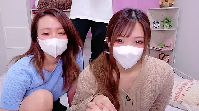 Snapshot of ayu_yu_xo chatting on 10-17-25, 09:45 ayu yu xo online show from 10-17-25, 09:45