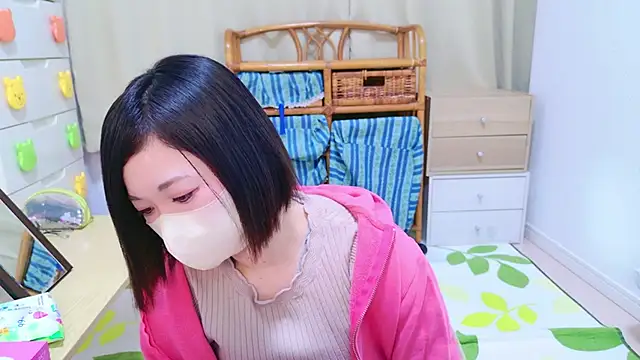 Snapshot of Minami_San chatting on 02-19-25, 05:49 Minami San online show from 02-19-25, 05:49