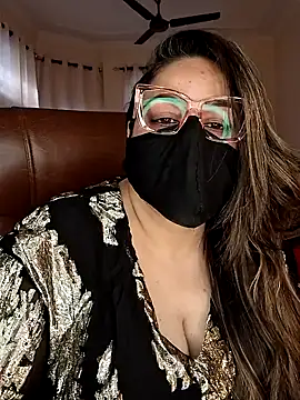 Snapshot of SEXY-Sardarni chatting on 01-02-25, 09:00 SEXY-Sardarni online show from 01-02-25, 09:00