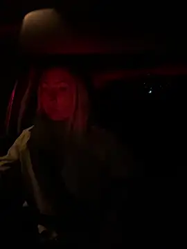 LuisaBecker online show from 12-01-24, 04:29