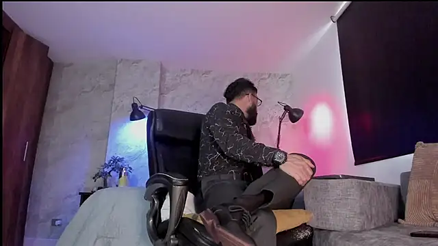 bruno woods online show from 11-23-25, 12:49