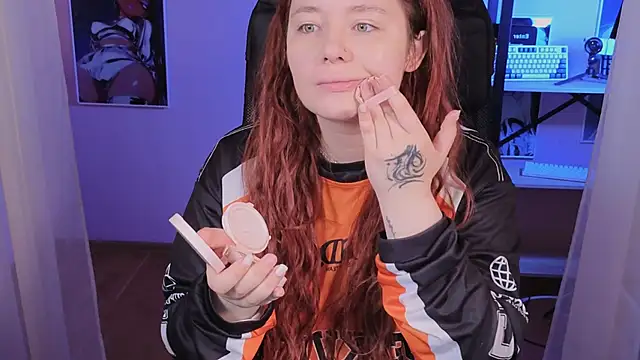 carolina elf online show from 10-29-25, 07:21