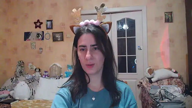 Snapshot of INELIKA chatting on 12-15-24, 08:25 INELIKA online show from 12-15-24, 08:25