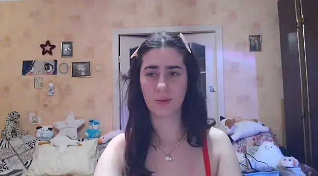 Snapshot of INELIKA chatting on 12-31-24, 09:39 INELIKA online show from 12-31-24, 09:39