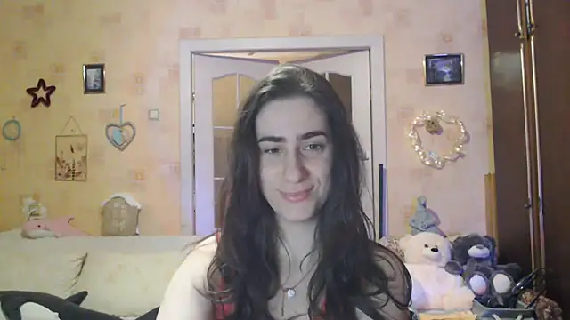 Snapshot of INELIKA chatting on 10-11-25, 09:35 INELIKA online show from 10-11-25, 09:35