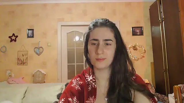 Snapshot of INELIKA chatting on 10-27-25, 08:57 INELIKA online show from 10-27-25, 08:57