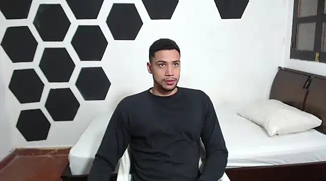 Jhors  Collens online show from 01-22-25, 05:37